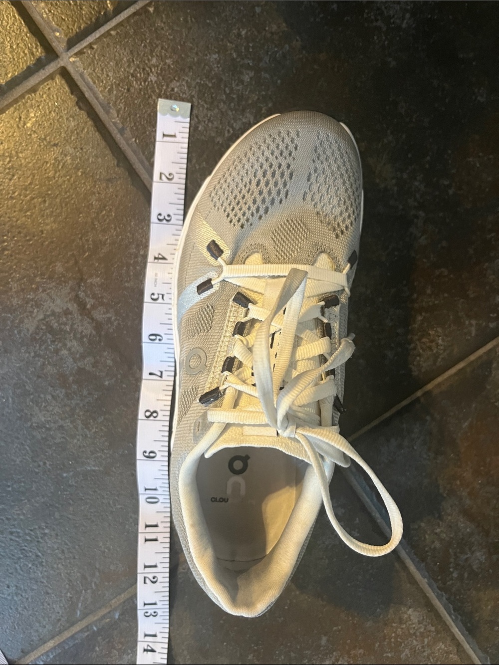 On Cloud Eclipse Running Shoes Alloy White Women’s 7 EUC Athletic Sneakers - Picture 13 of 14
